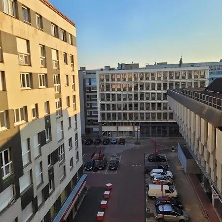 2 Pers - Hyper Centre - Parking Disponible Sur Demande - Tram Au Pied De La Apartament *