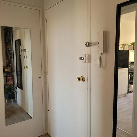 Apartament 2 Pers - Hyper Centre - Parking Disponible Sur Demande - Tram Au Pied De La Le Mans